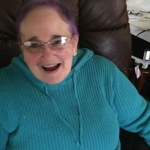 Meet your Posher, Sandy